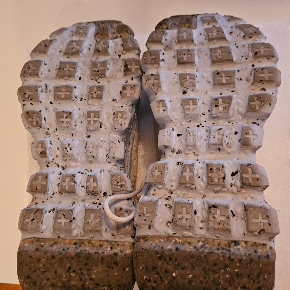 Nike Space Hippie 04 ‘Photon Dust’ shoes US 9 EU 40.5 - Picture 7 of 8